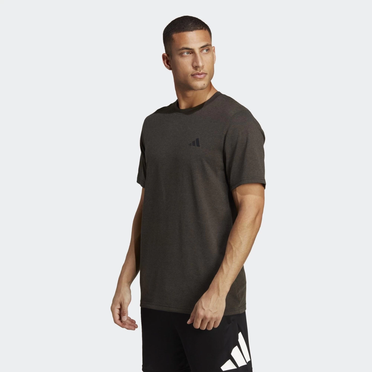 ADIDAS Train Essentials Comfort Training Tee 3 ADIDAS Train Essentials Comfort Training Tee