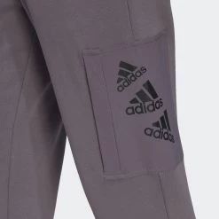 ADIDAS Essentials BrandLove Fleece Pants 10 ADIDAS Essentials BrandLove Fleece Pants -Fitness Equipment Store k3da4cdcf2c2c2d5993c575c2a04c2720