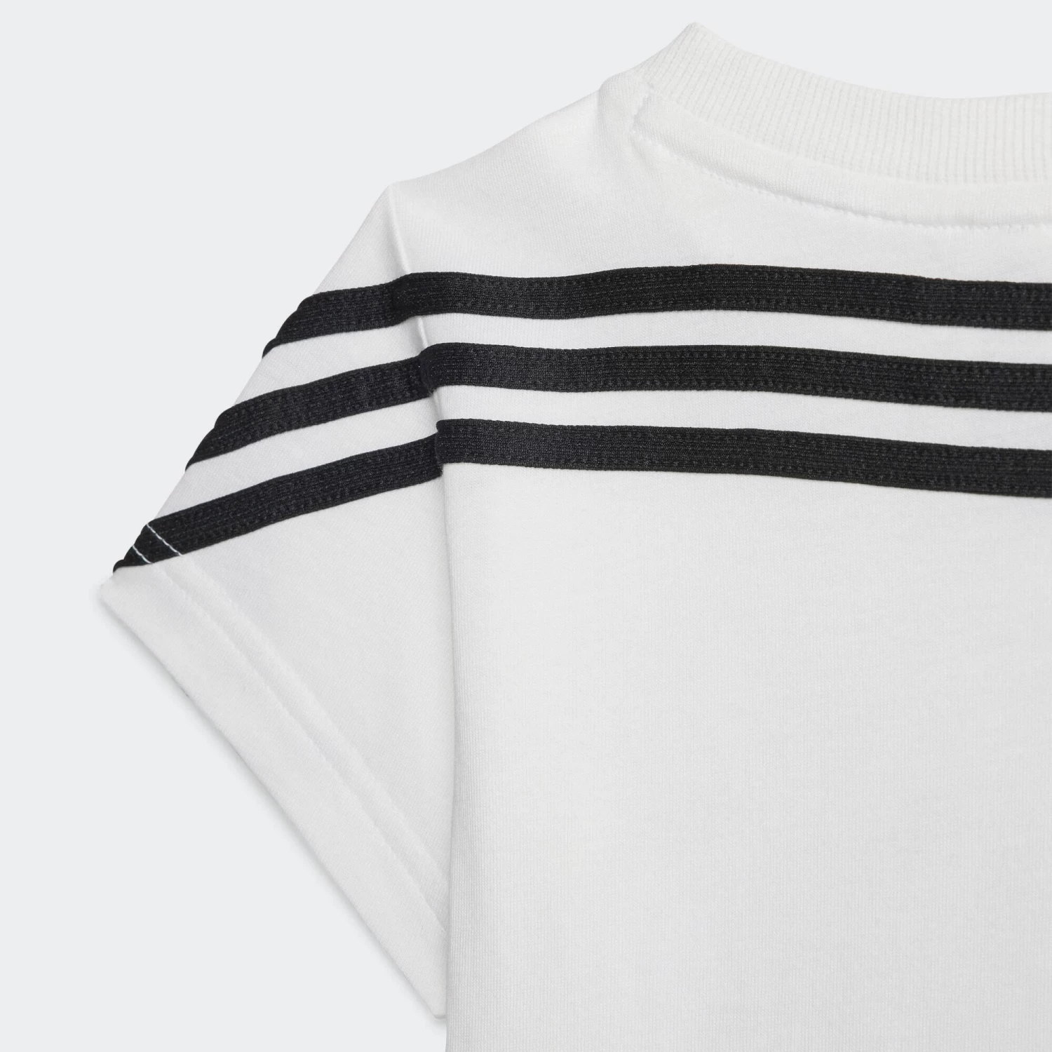 Adidas X Disney Mickey Mouse Gift Set 5 Adidas X Disney Mickey Mouse Gift Set - Image 3