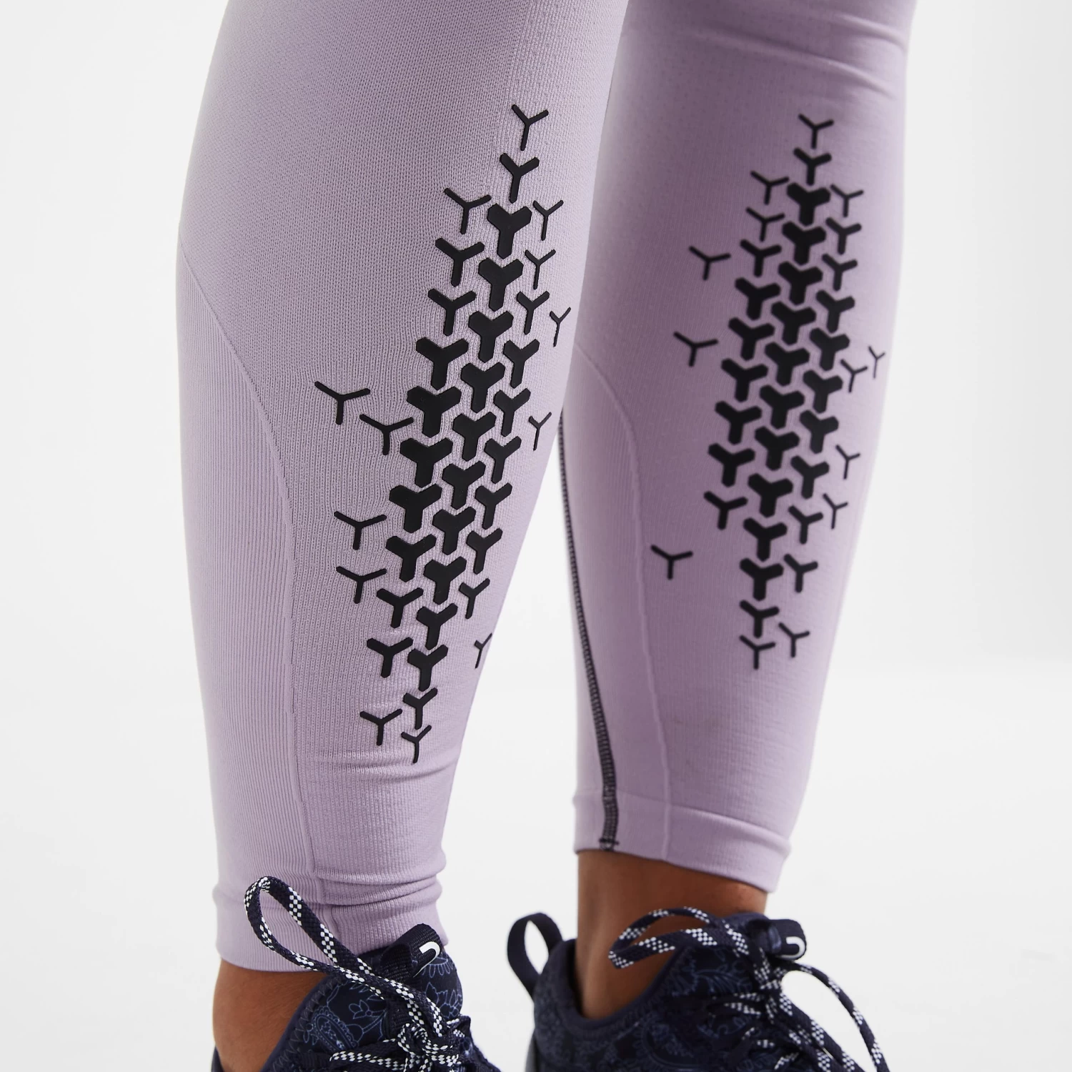Women's Seamless Cross-Training Leggings 6 Women's Seamless Cross-Training Leggings - Image 4