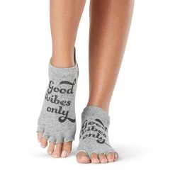 Fitness-Mad Womens/Ladies Gripped Half Toe Socks (Grey) -Fitness Equipment Store k58d0e505dd4872af9a2876897f79f1dd