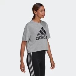 ADIDAS Women's Fitness Cropped T-Shirt Essentials 9 ADIDAS Women's Fitness Cropped T-Shirt Essentials -Fitness Equipment Store k7a08ccae9a557586b8f7756506dddef3