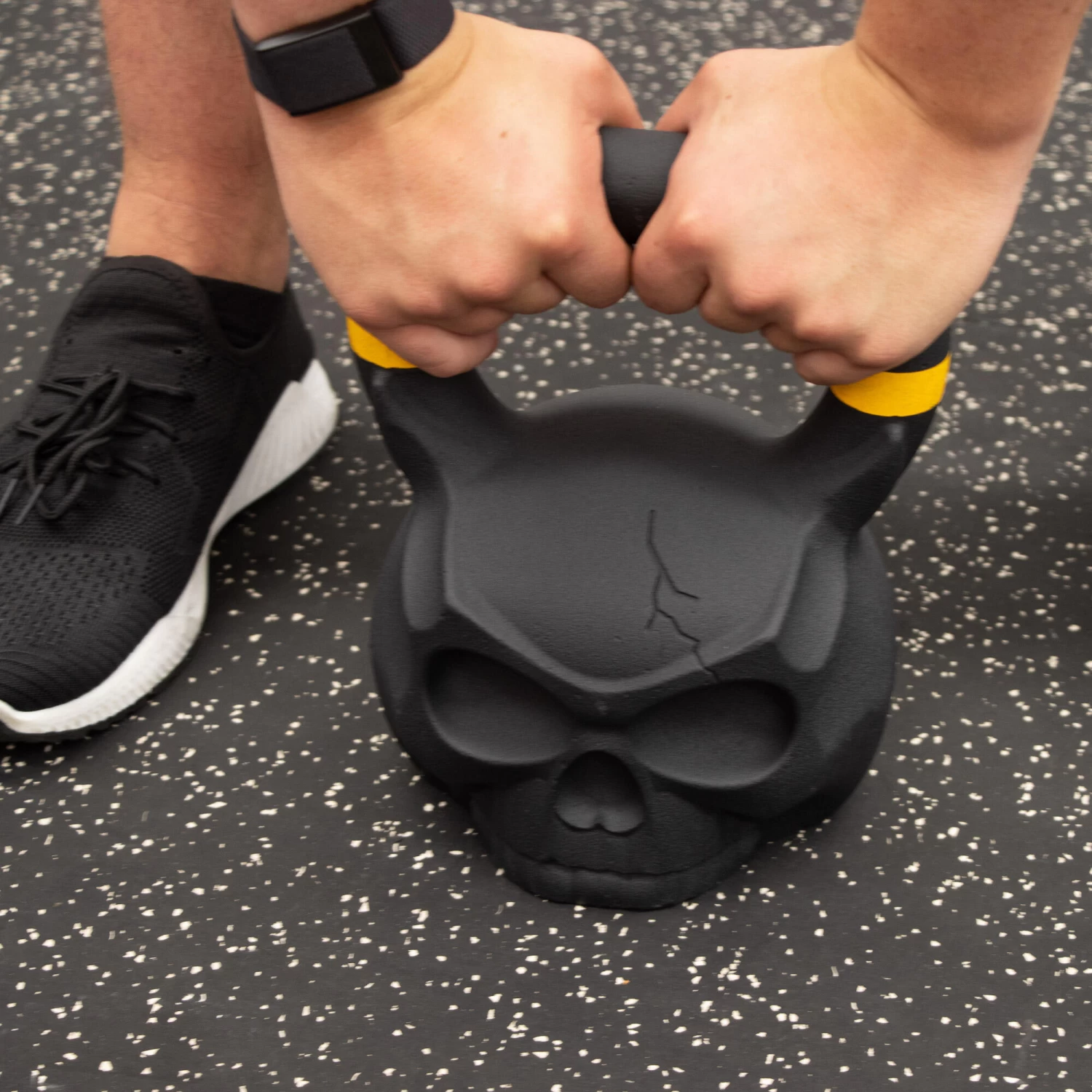 Phoenix CAST IRON SKULL KETTLEBELL 6 Phoenix CAST IRON SKULL KETTLEBELL - Image 4