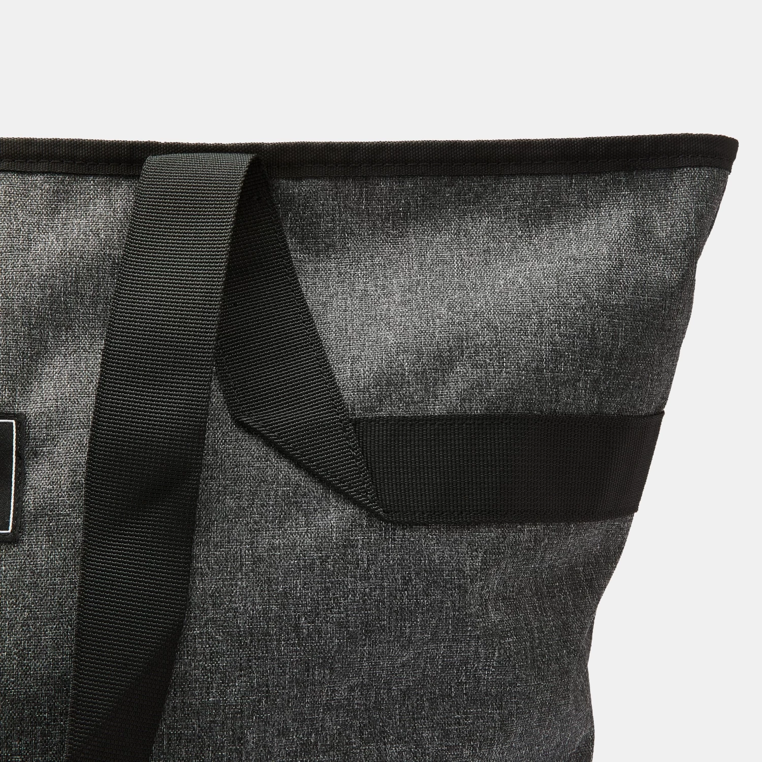 25 L Sport Tote 5 25 L Sport Tote - Image 3