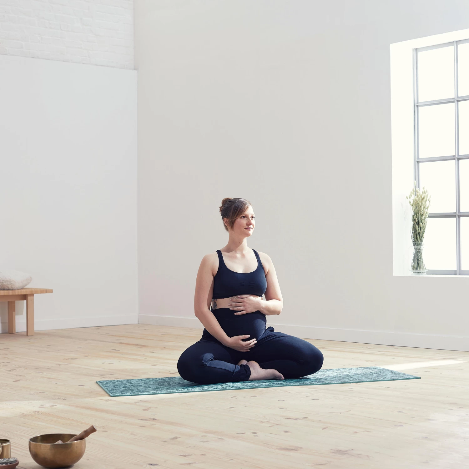 Gentle Yoga Pregnancy Bottoms 11 Gentle Yoga Pregnancy Bottoms - Image 9