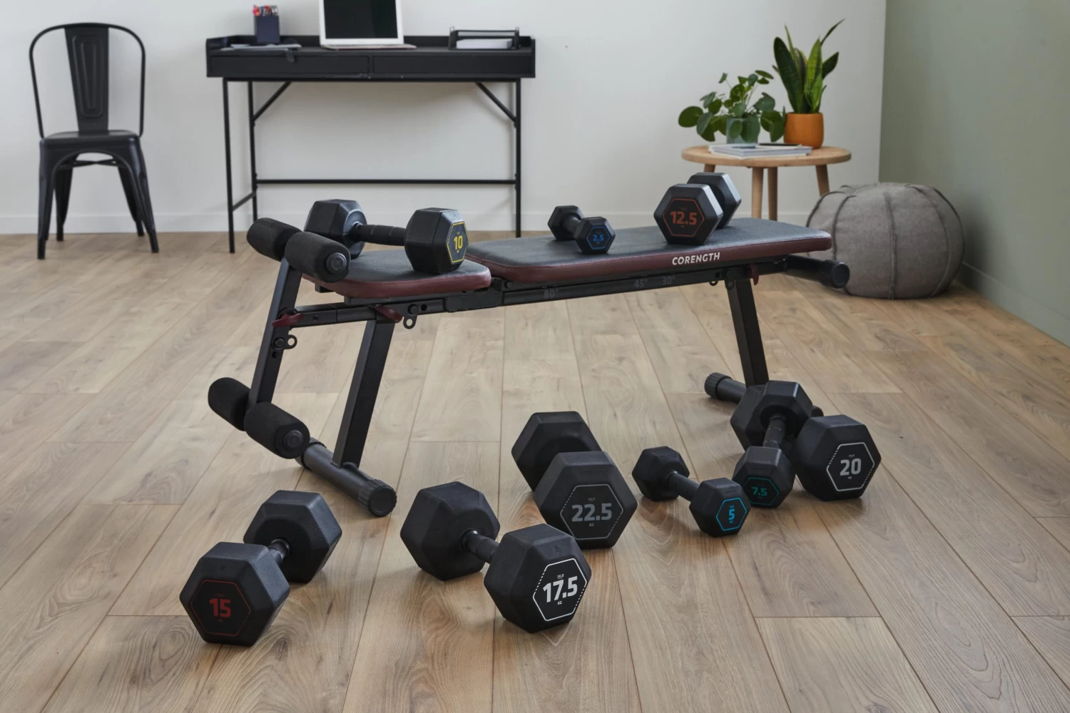 CORENGTH Hexagonal Cross Training Hex Dumbbell 15 Kg 5 CORENGTH Hexagonal Cross Training Hex Dumbbell 15 Kg - Image 3