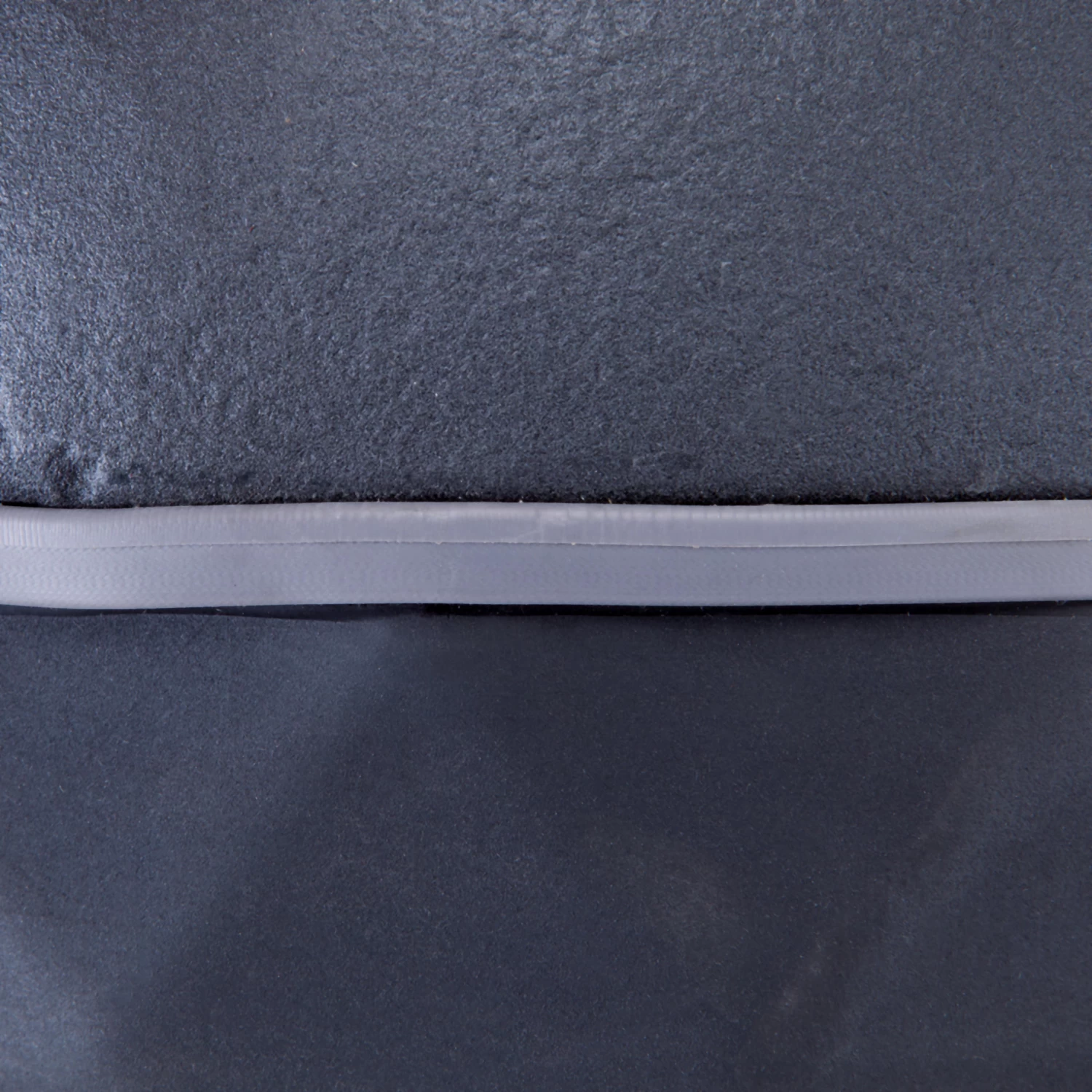 CORENGTH Kettlebell 24kg Cast Iron & Rubber Base 8 CORENGTH Kettlebell 24kg Cast Iron & Rubber Base - Image 6