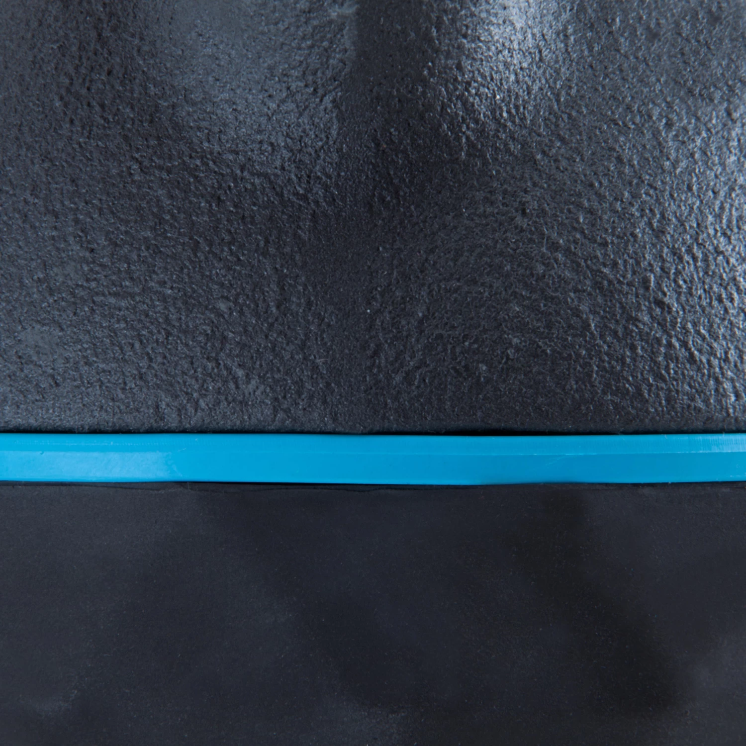 CORENGTH Kettlebell 8kg Cast Iron & Rubber Base 8 CORENGTH Kettlebell 8kg Cast Iron & Rubber Base - Image 6